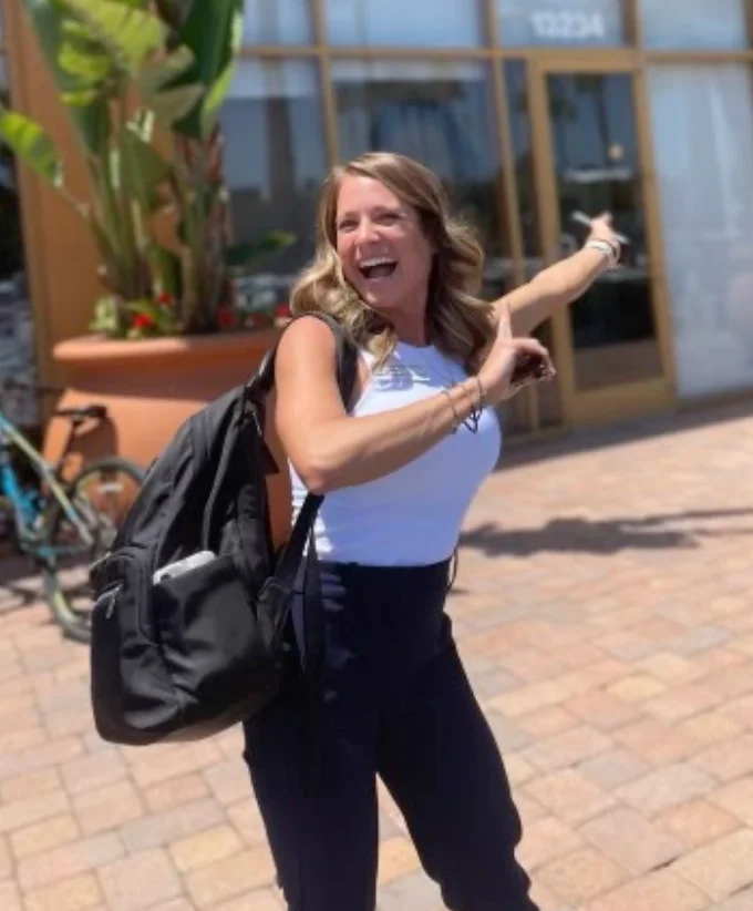 The power pose - you can almost hear the footsteps